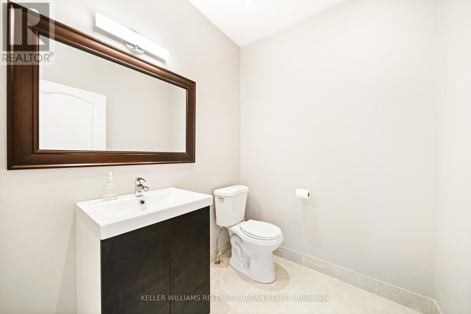1078 Dovercourt Road, Toronto, ON - Indoor Photo Showing Bathroom