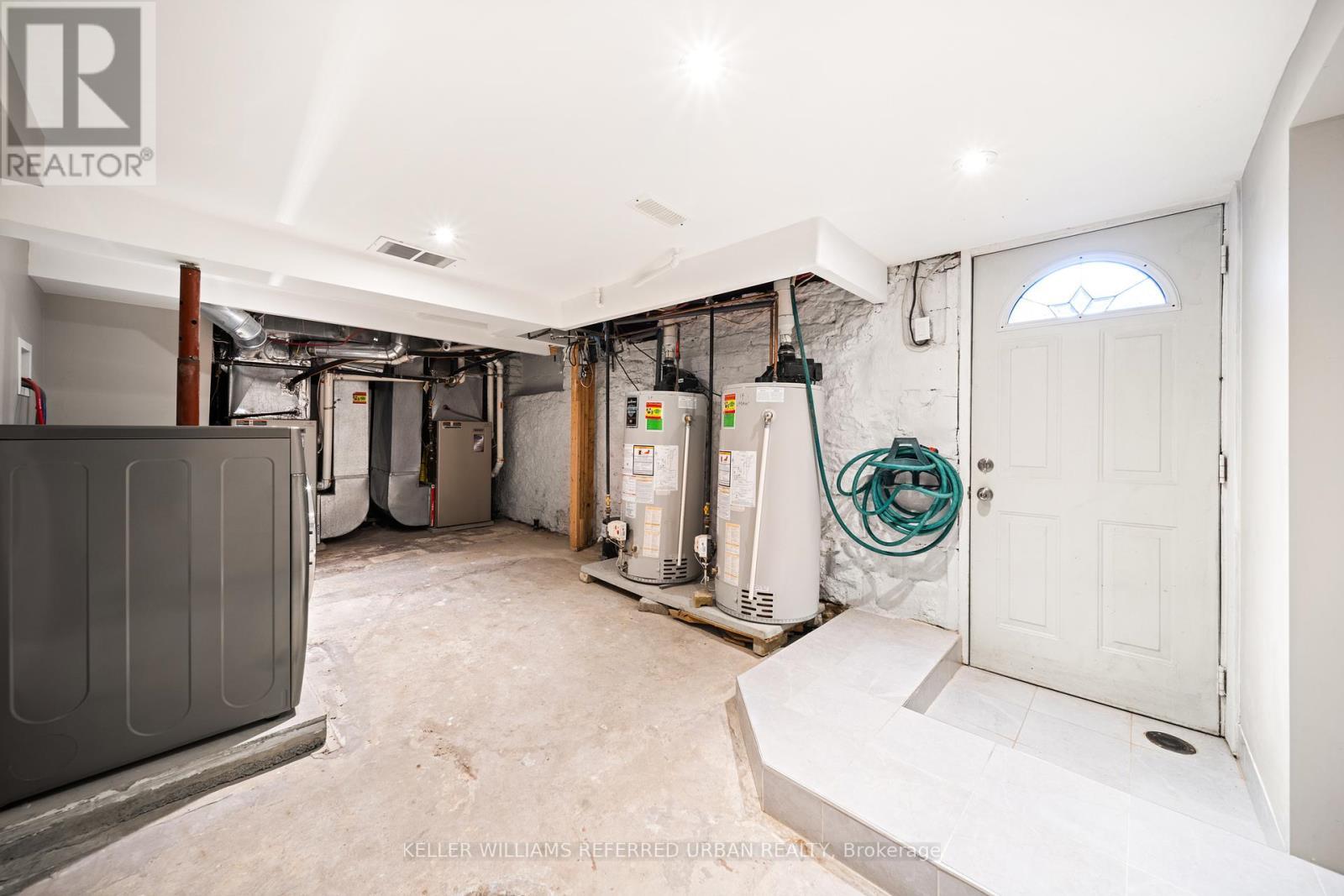 1078 Dovercourt Road, Toronto, ON - Indoor