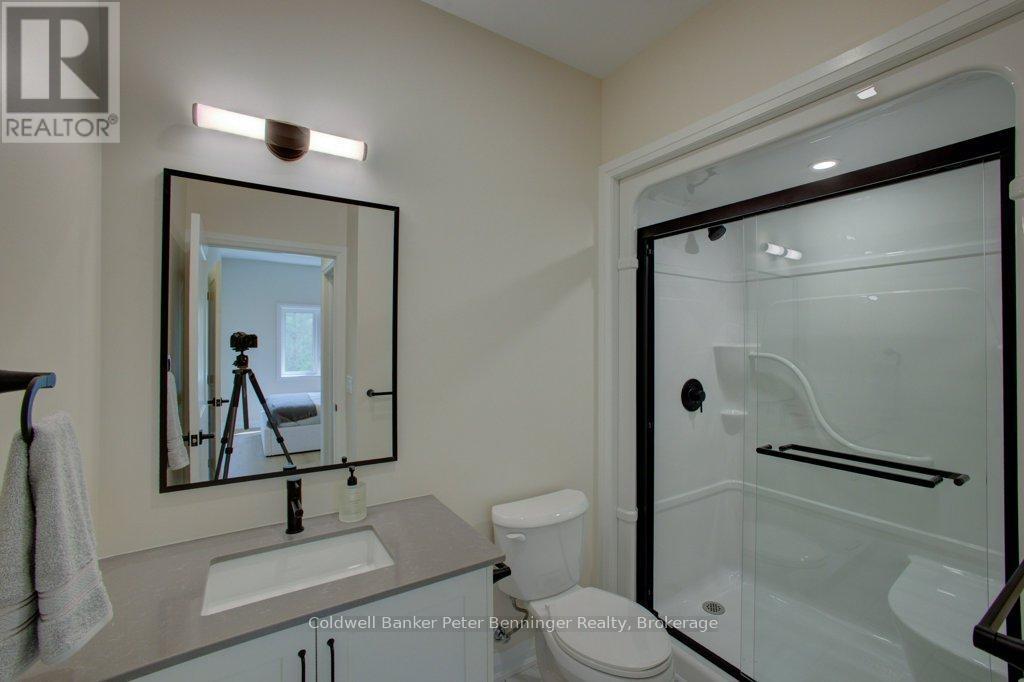 Master Ensuite Bathroom - 2 - 305 Arnaud Street, Arran-Elderslie, ON - Indoor Photo Showing Bathroom