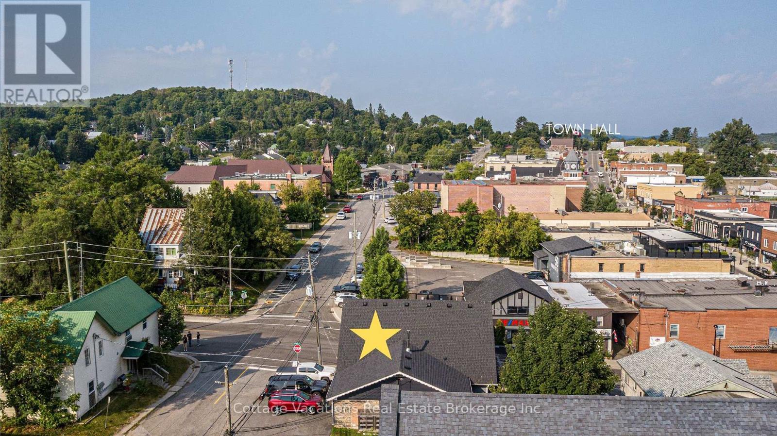 10 Brunel Road, Huntsville (Chaffey), ON