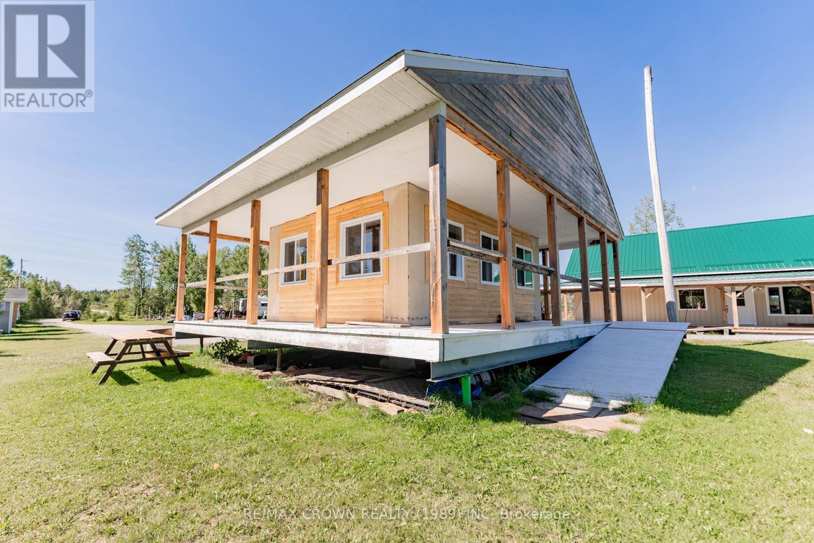 24 Shallow Lake Road W, Mattice-Val Cote, ON - Outdoor With Deck Patio Veranda