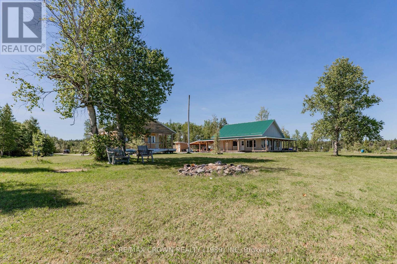 24 Shallow Lake Road W, Mattice-Val Cote, ON - Outdoor