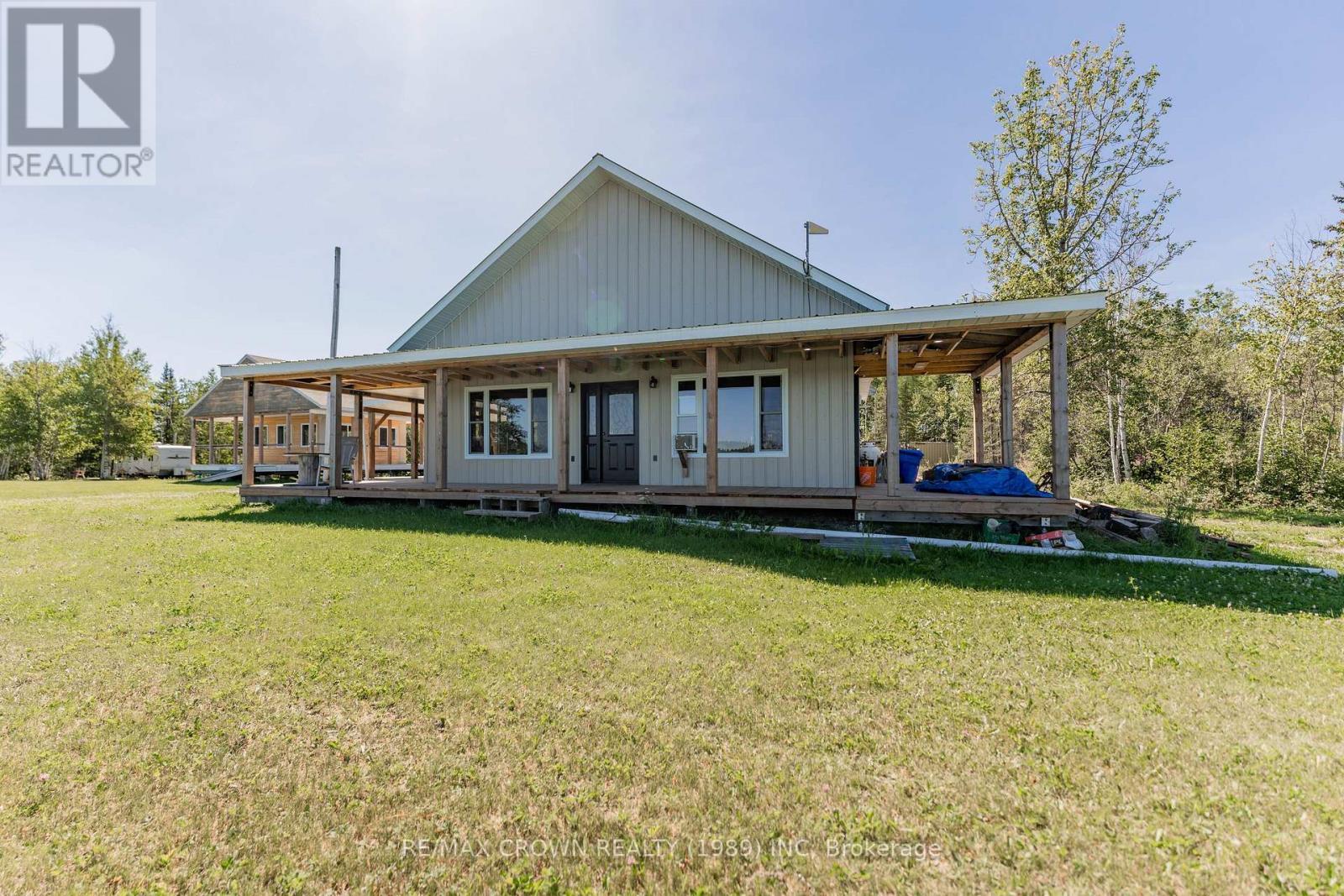 24 Shallow Lake Road W, Mattice-Val Cote, ON - Outdoor With Deck Patio Veranda