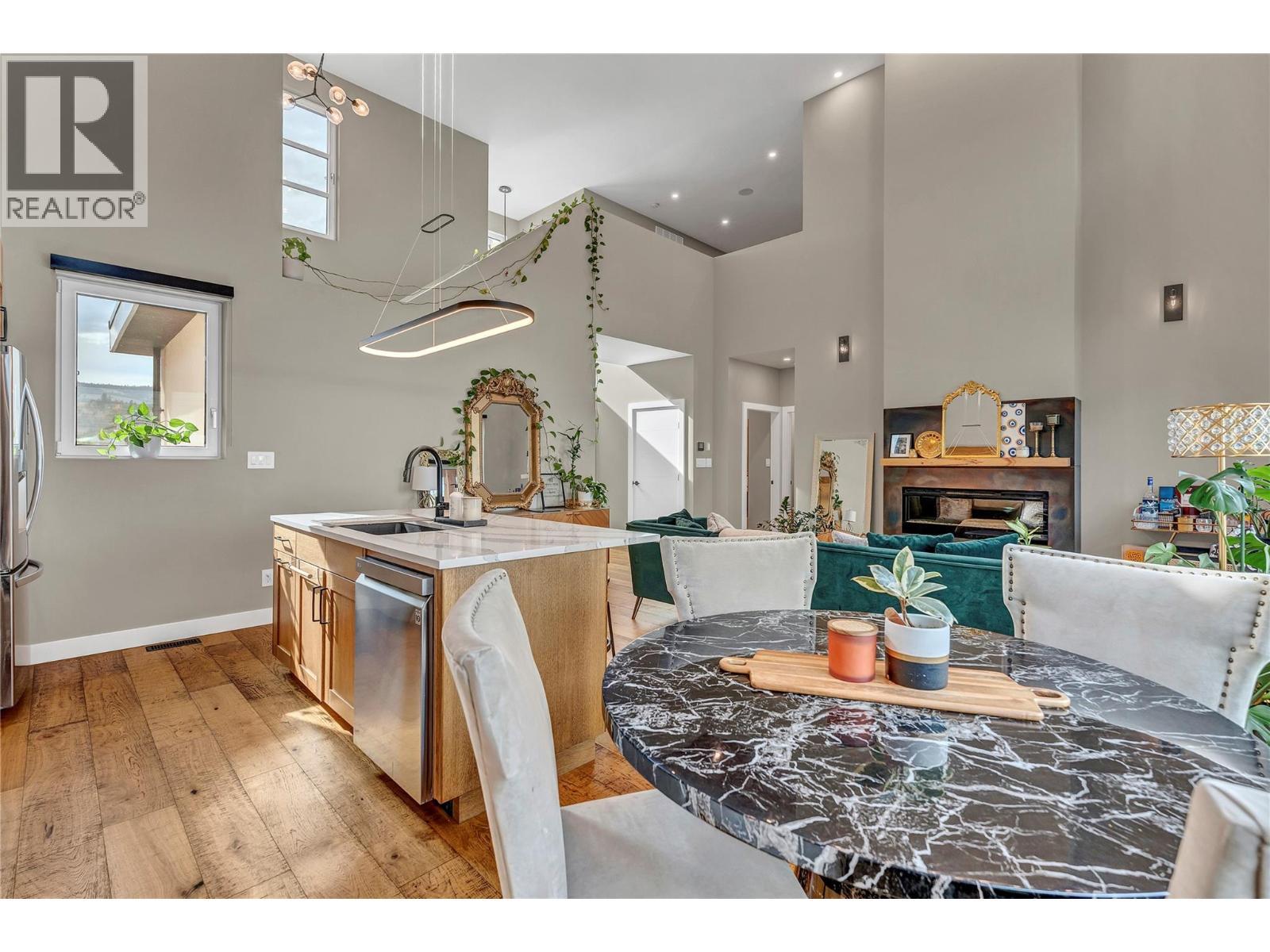 1695 Treffry Place, Summerland, BC - Indoor