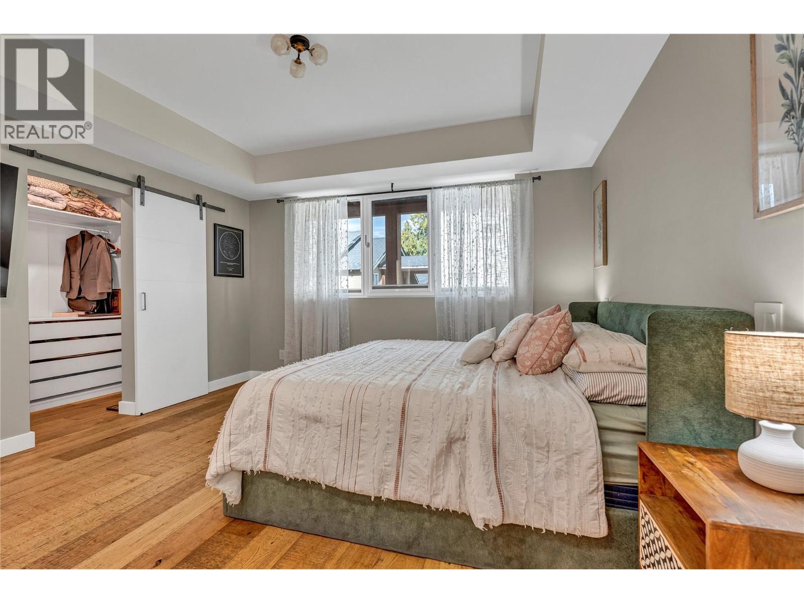 1695 Treffry Place, Summerland, BC - Indoor Photo Showing Bedroom