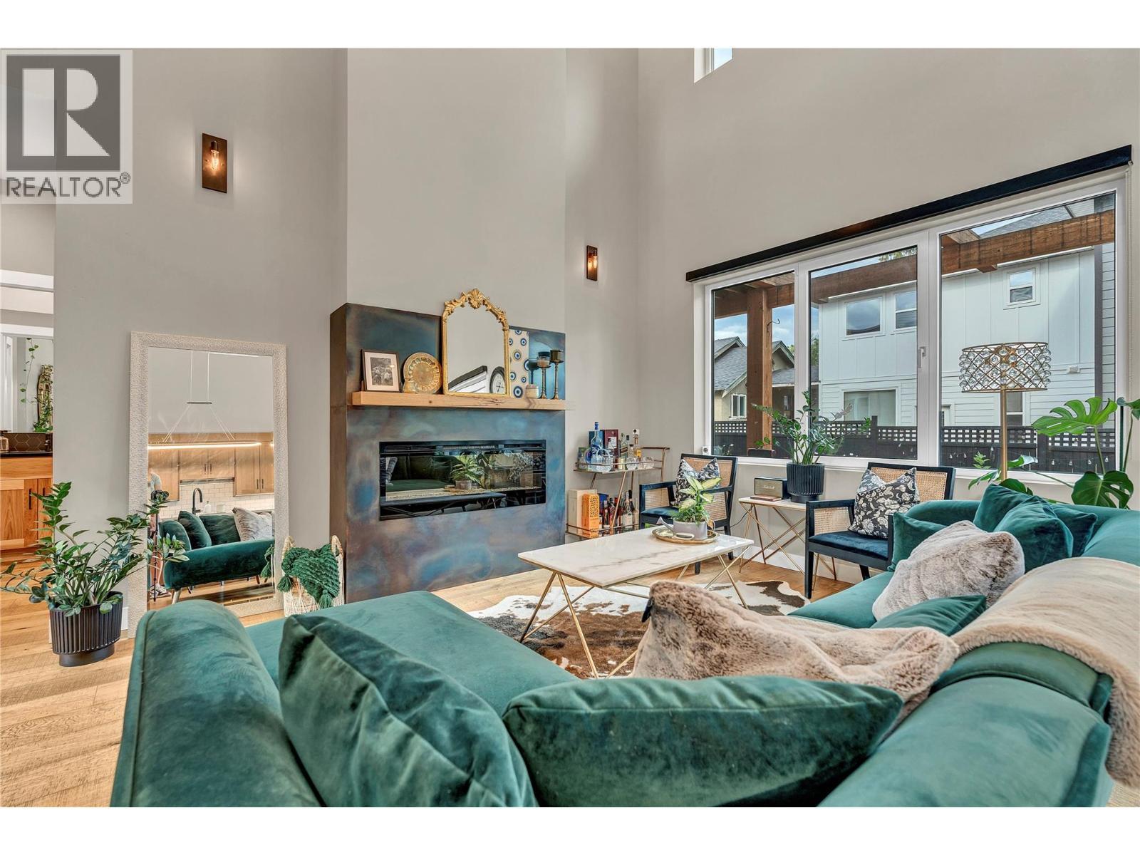 1695 Treffry Place, Summerland, BC - Indoor Photo Showing Living Room With Fireplace
