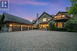 55 THORNBANK ROAD Vaughan, ON L4J 2A1