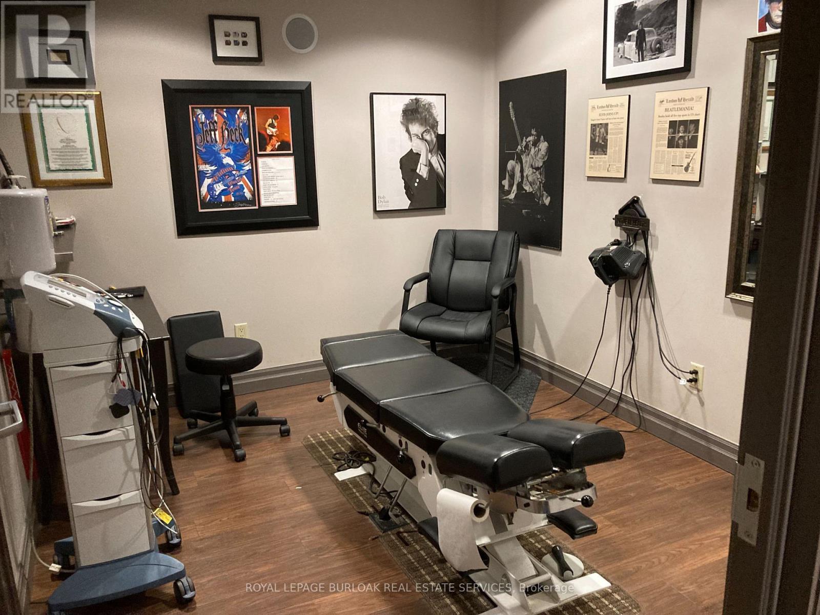 1066 Brant Street, Burlington, ON