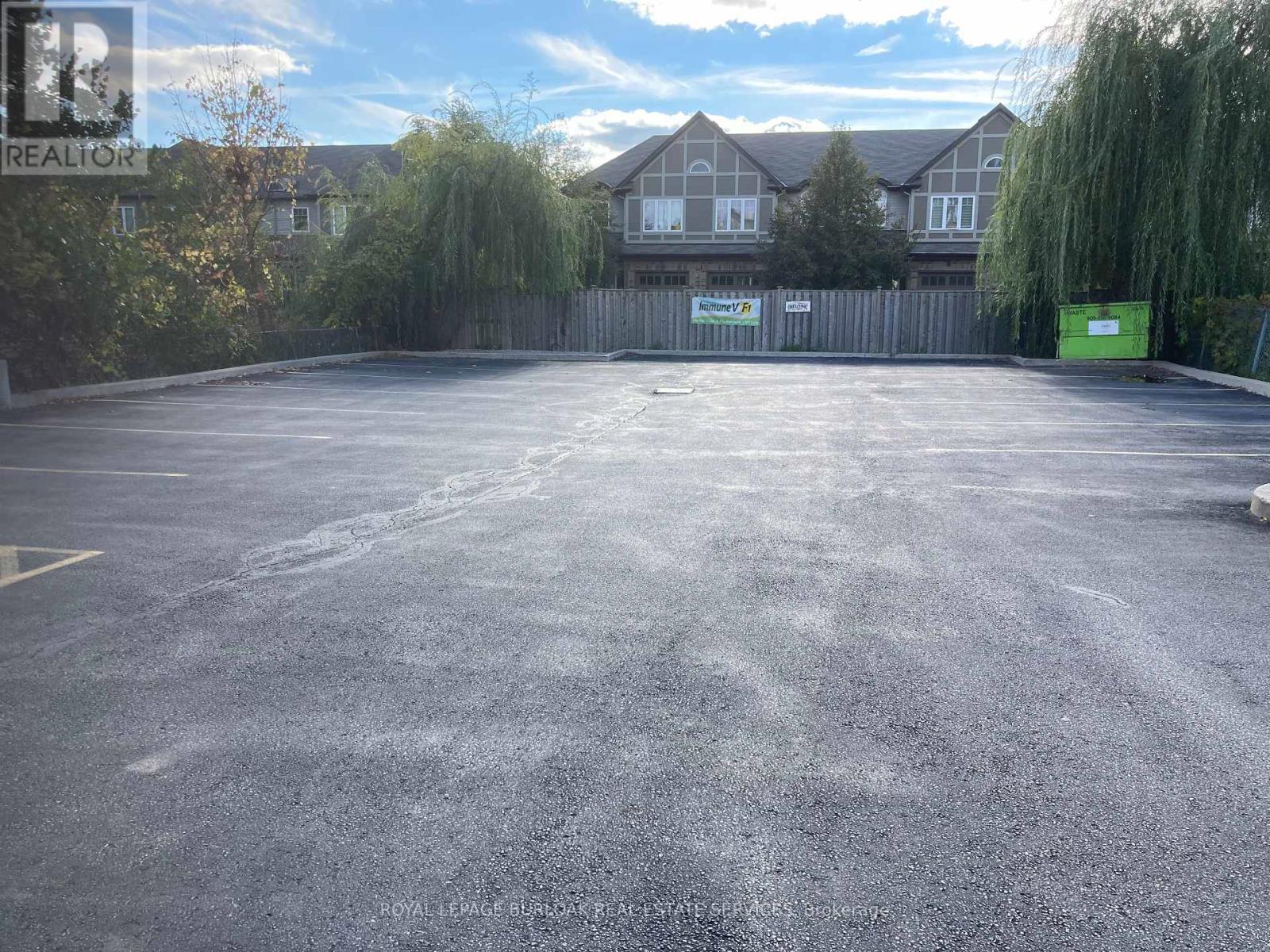 1066 Brant Street, Burlington, ON