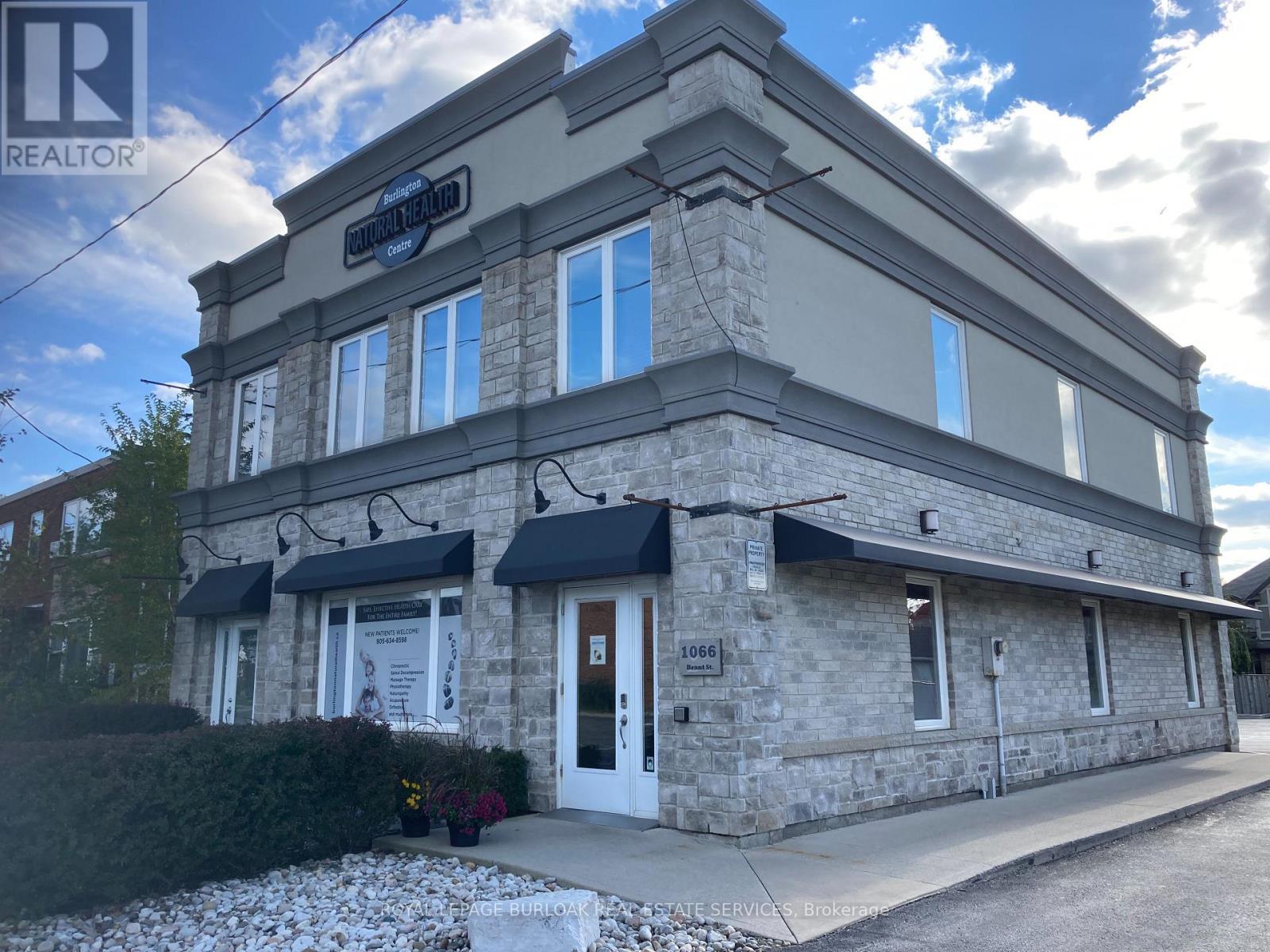 1066 Brant Street, Burlington, ON