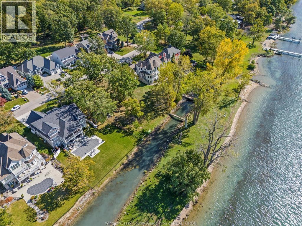 290 Crystal Bay Drive, Amherstburg, ON