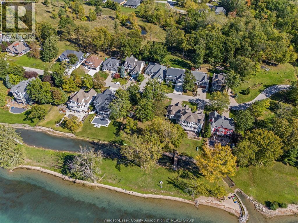 290 Crystal Bay Drive, Amherstburg, ON