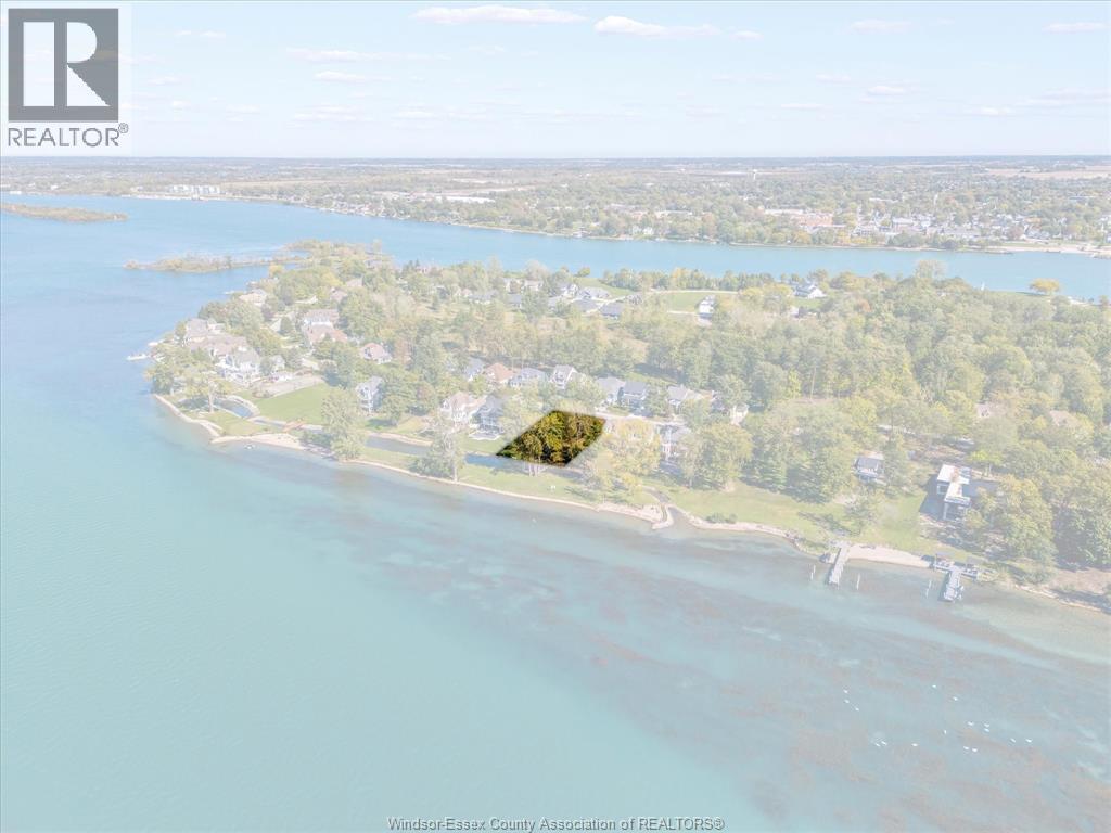 290 Crystal Bay Drive, Amherstburg, ON