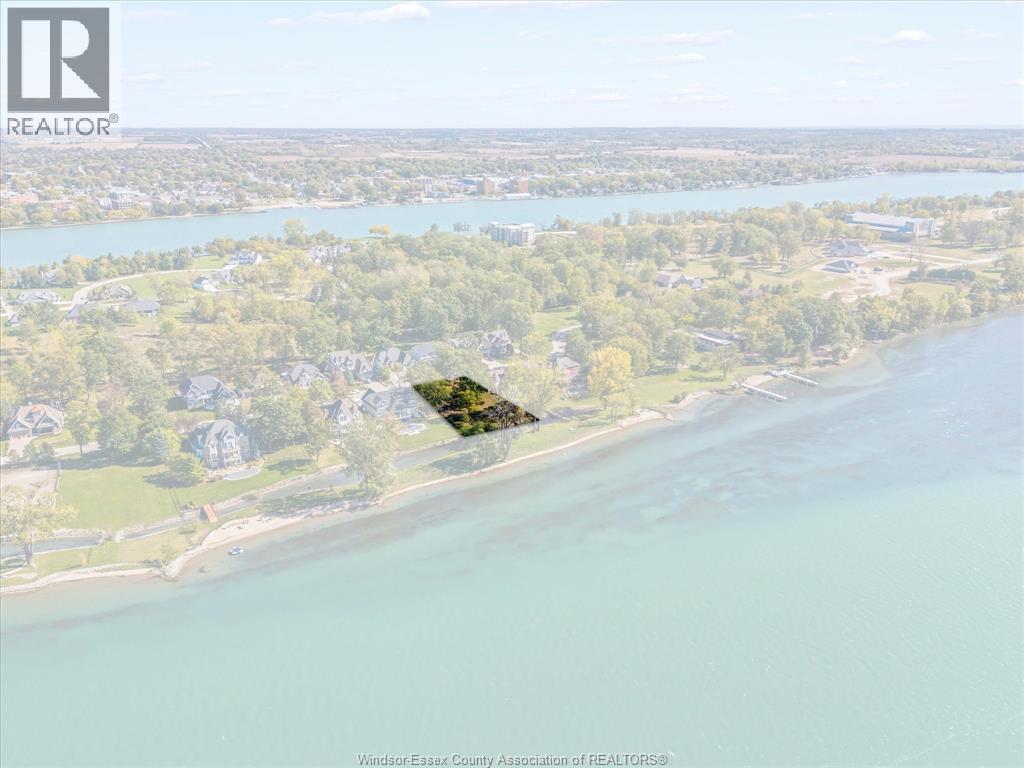 290 Crystal Bay Drive, Amherstburg, ON