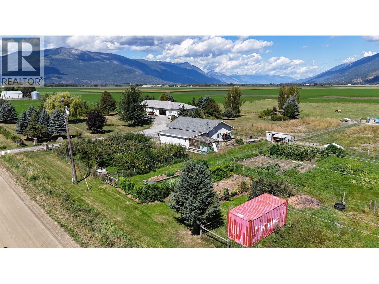 View to West - 710 Indian Road, Creston, BC - Outdoor With View