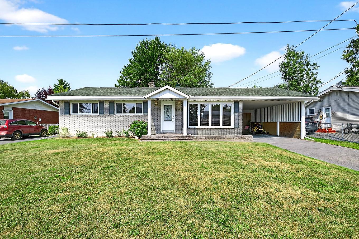 Frontage - 59 Rue Frontenac, Shawville, QC - Outdoor