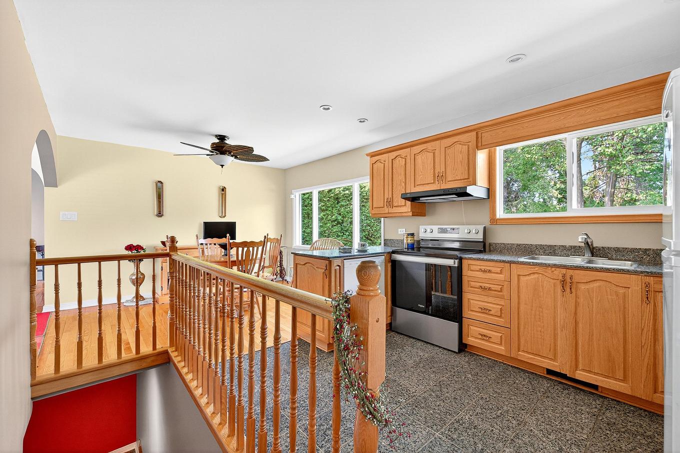 Kitchen - 59 Rue Frontenac, Shawville, QC - Indoor Photo Showing Kitchen With Double Sink