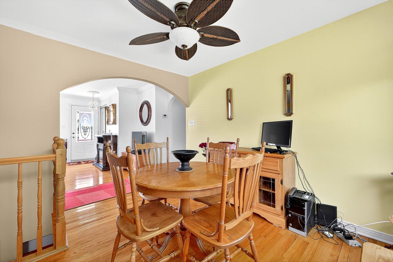 Dining room - 59 Rue Frontenac, Shawville, QC - Indoor Photo Showing Dining Room