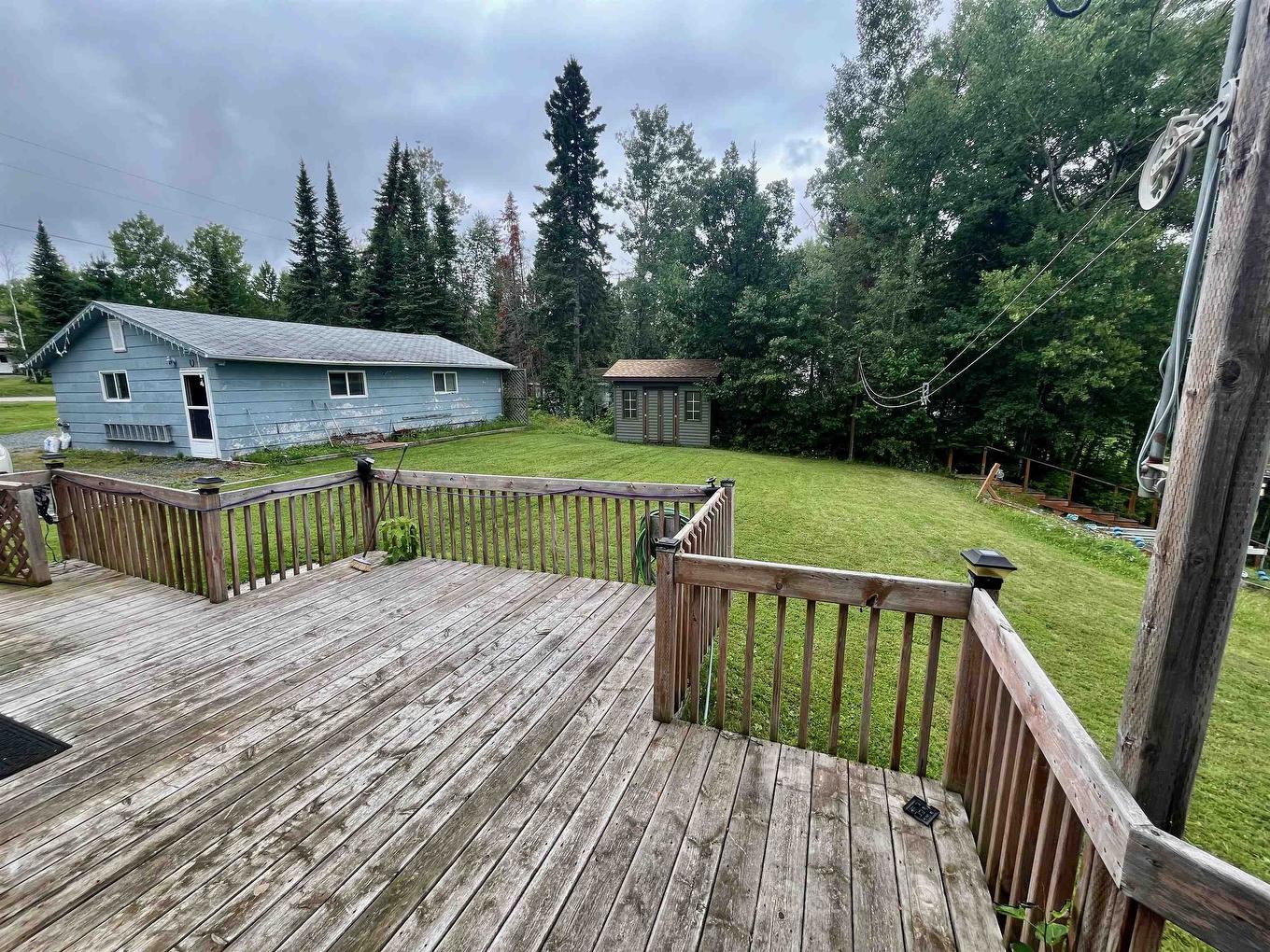 206 Mcmillan Crescent, Dryden, ON - Outdoor With Deck Patio Veranda With Backyard With Exterior