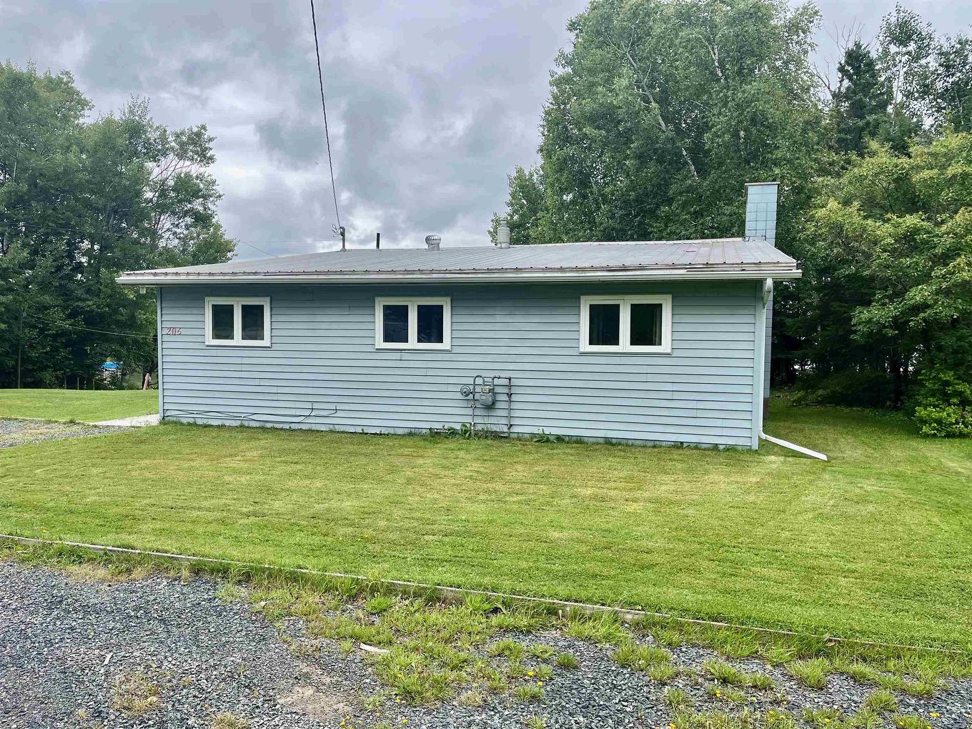 206 Mcmillan Crescent, Dryden, ON - Outdoor With Exterior