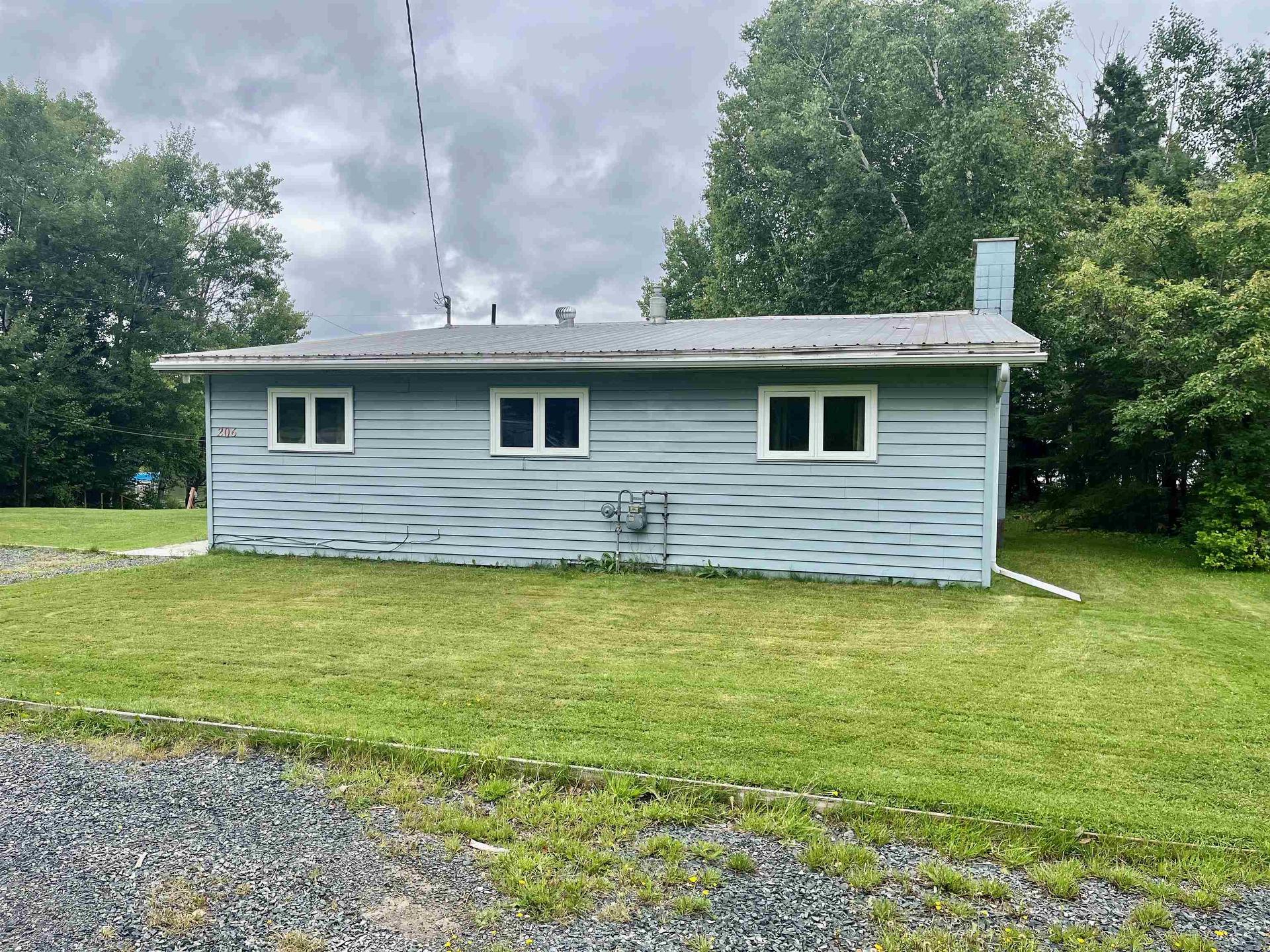 206 Mcmillan Crescent, Dryden, ON - Outdoor With Exterior