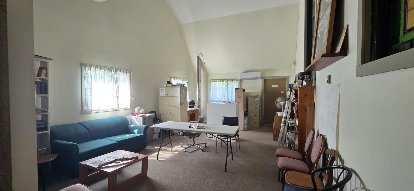 7800 14 Highway, Brooklyn, NS