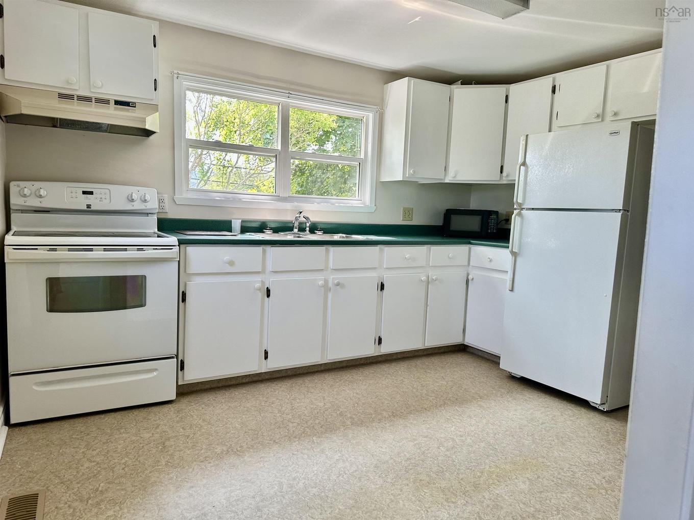 24-2 3 Sadler Street, Port Hastings, NS