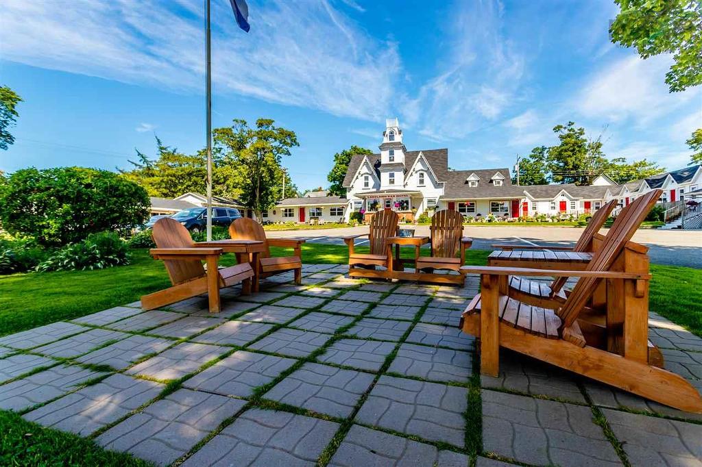 641 Main Street, Yarmouth, NS