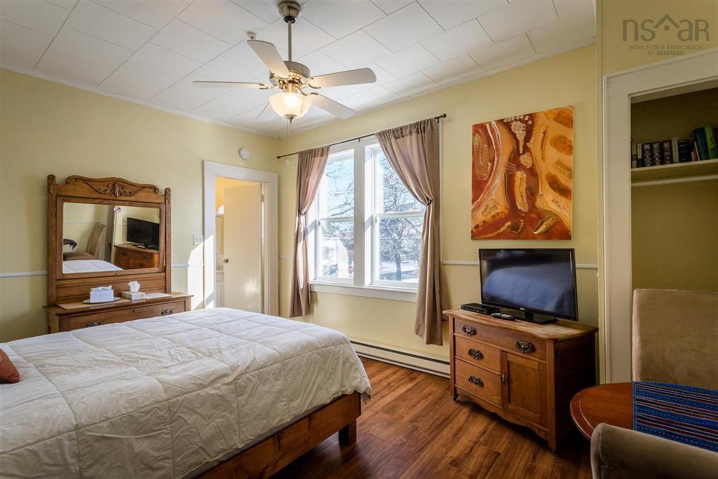 641 Main Street, Yarmouth, NS