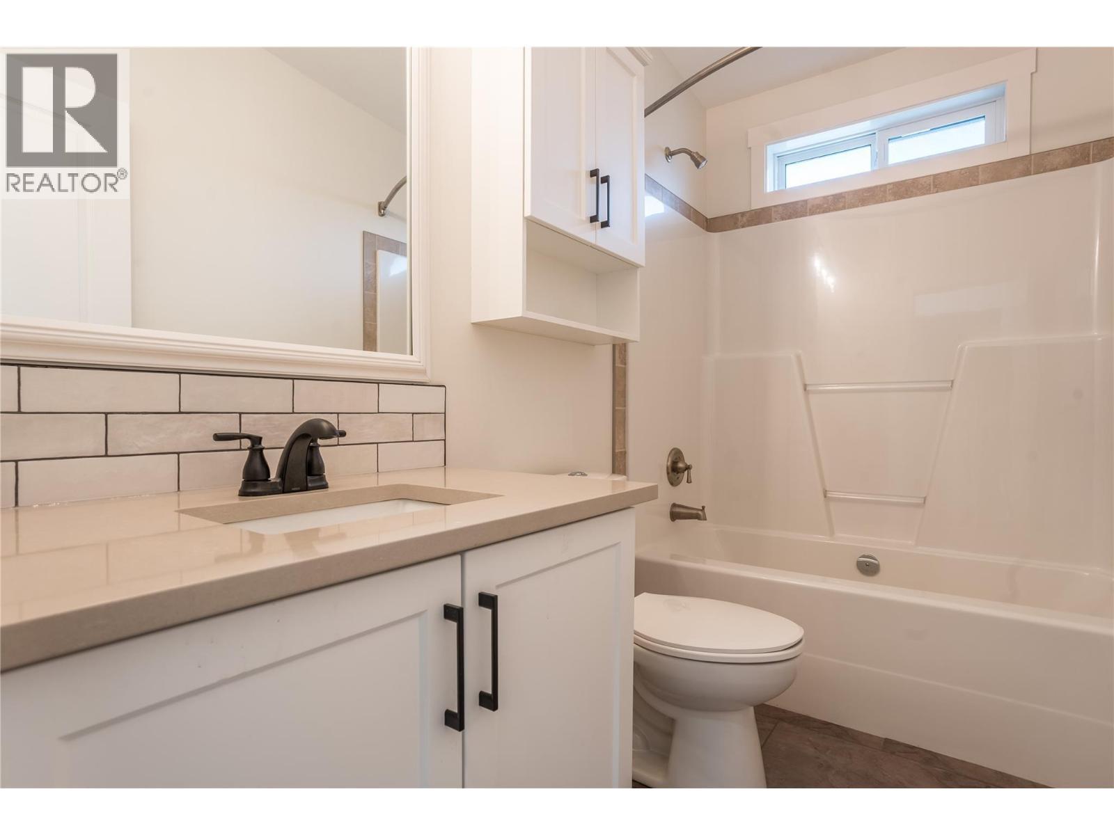 8300 Gallagher Lake Frontage Road Unit# 70, Oliver, BC