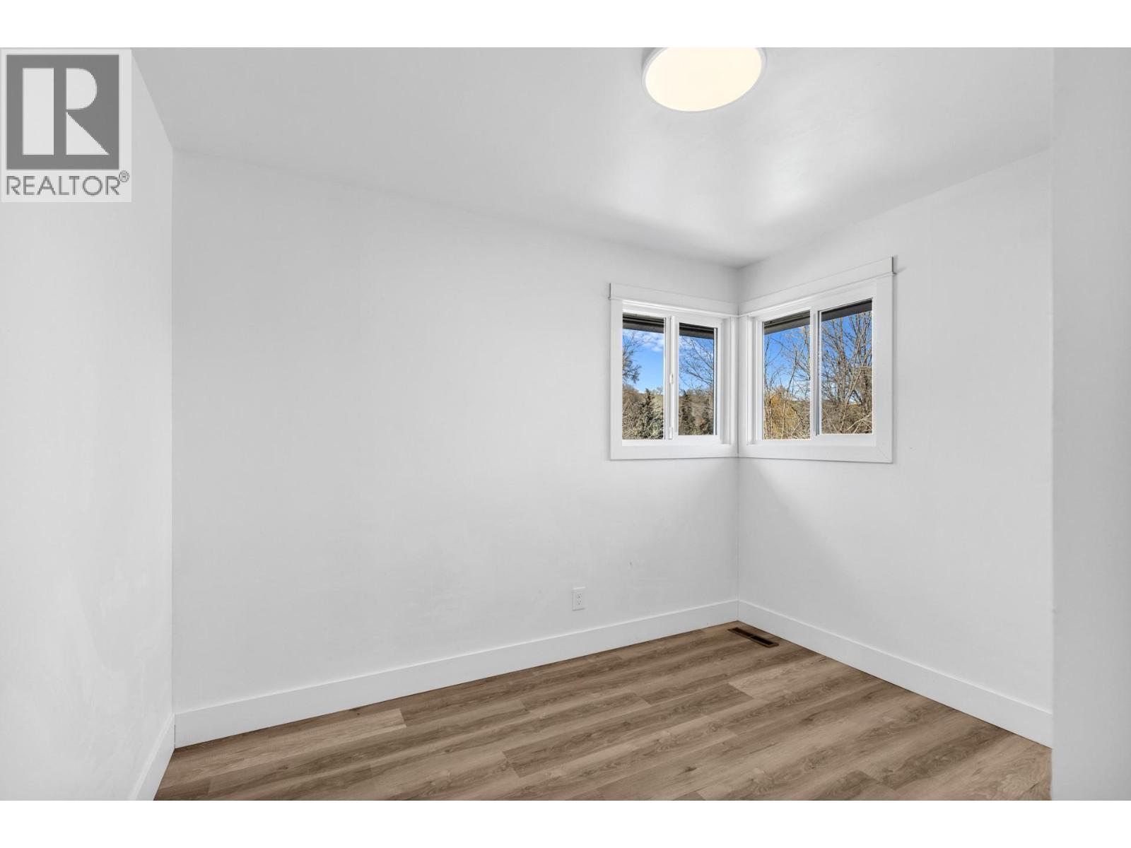 608 Browne Road, Vernon, BC - Indoor Photo Showing Other Room