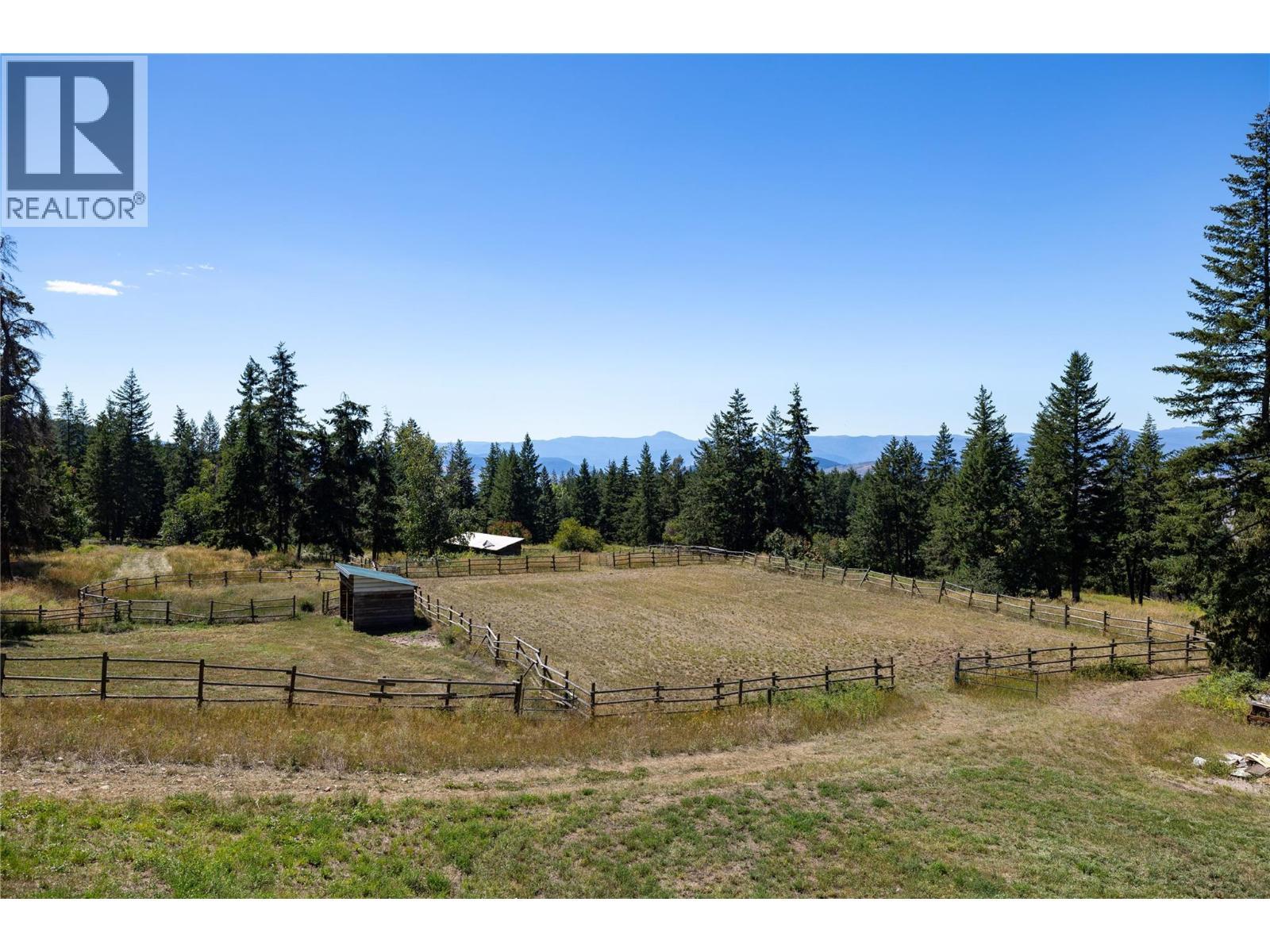 7940 Keddleston Road, Vernon, BC