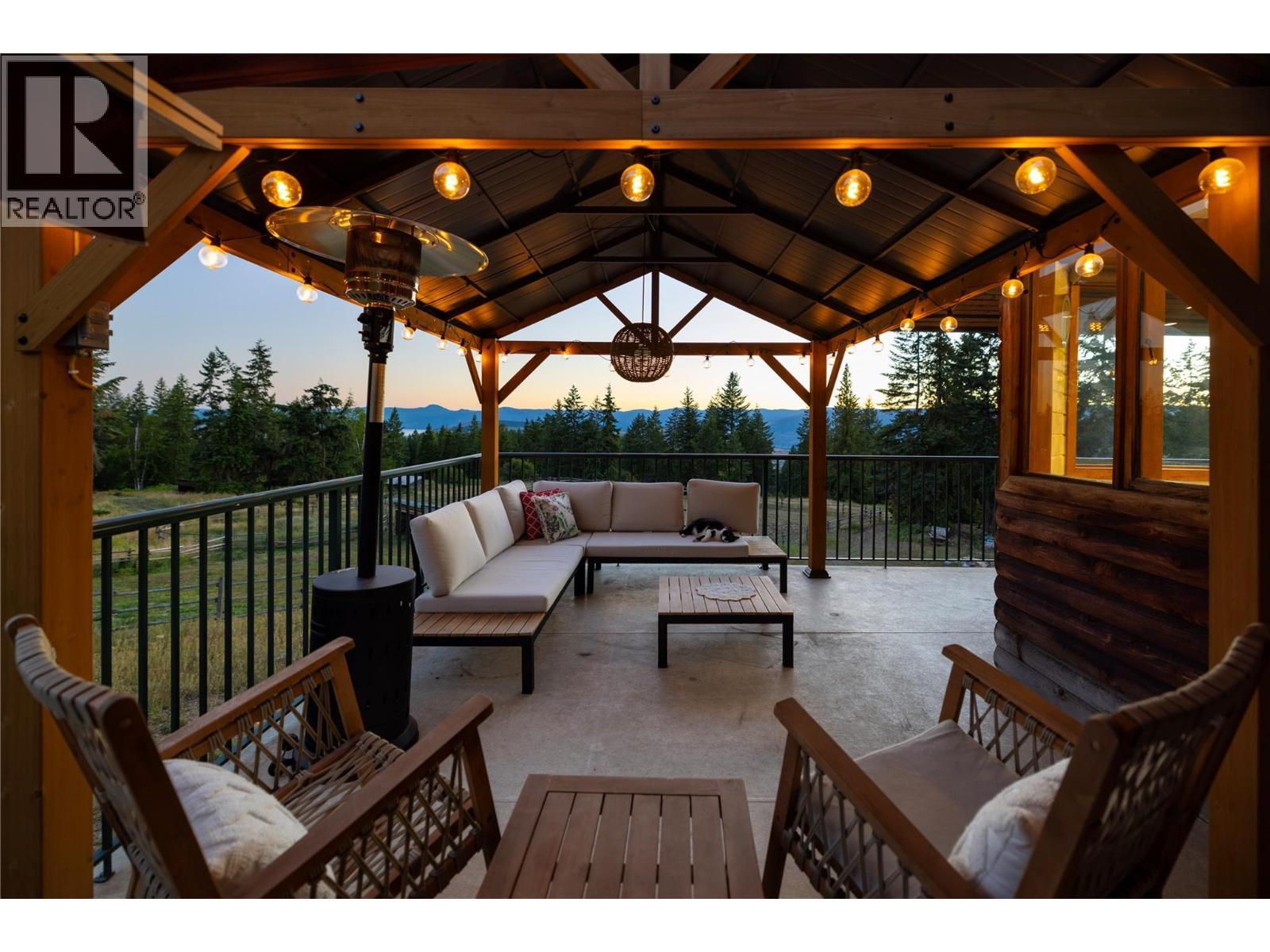 NEW PERGOLA - 7940 Keddleston Road, Vernon, BC