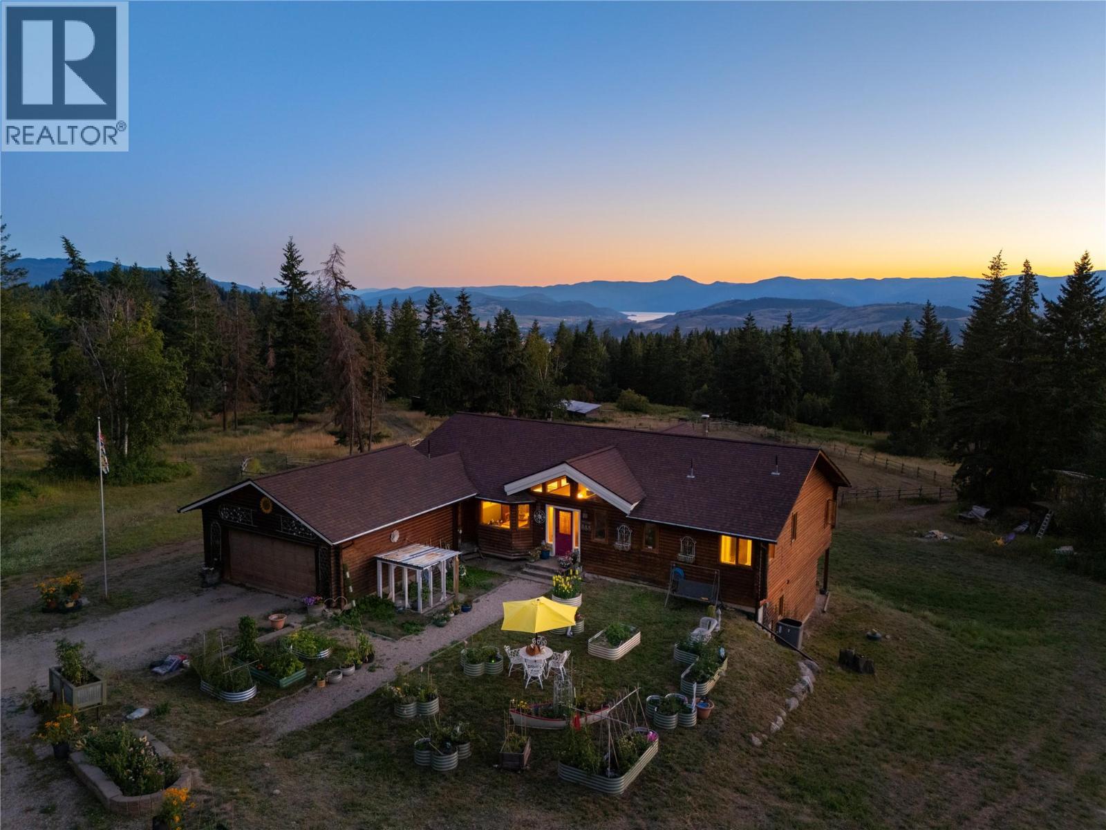 7940 Keddleston Road, Vernon, BC