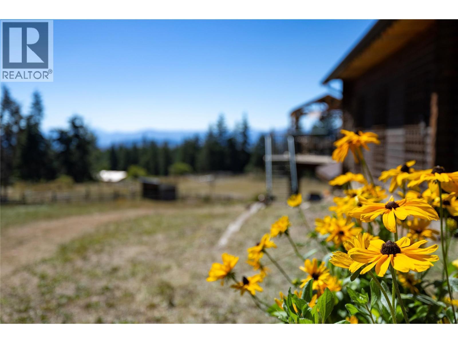 7940 Keddleston Road, Vernon, BC - Outdoor