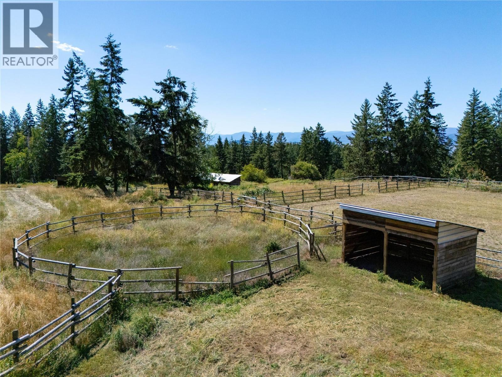 7940 Keddleston Road, Vernon, BC - Outdoor