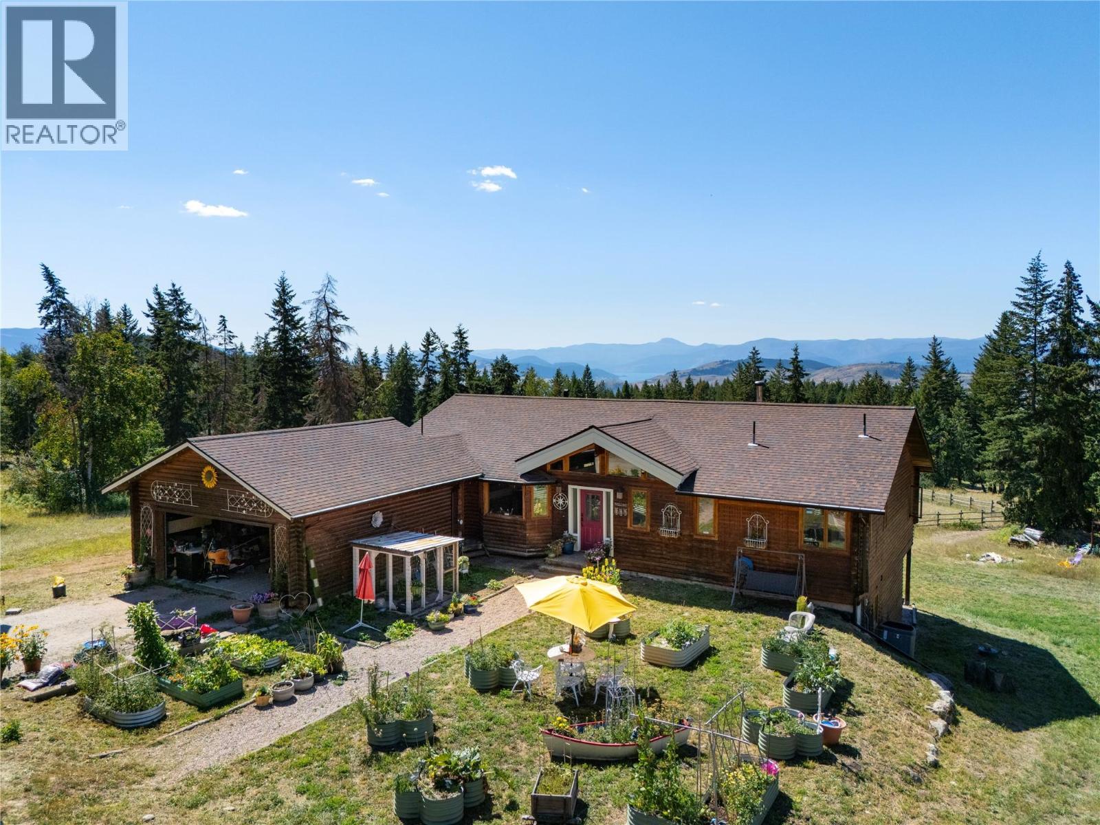 7940 Keddleston Road, Vernon, BC - Outdoor With Deck Patio Veranda