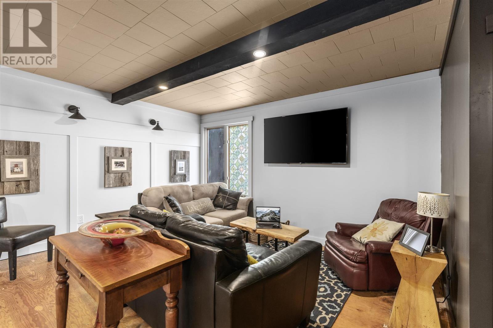 1195 Richard St, Richards Landing, ON