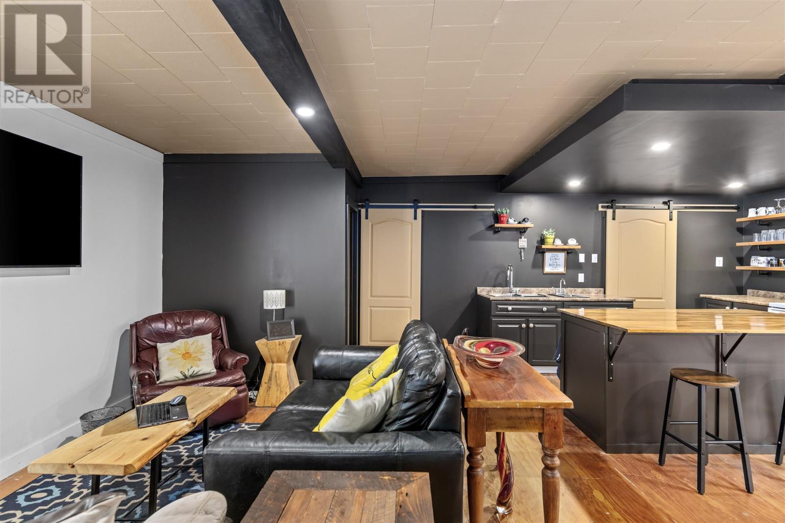 1195 Richard St, Richards Landing, ON