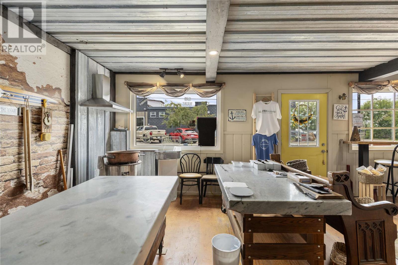 1195 Richard St, Richards Landing, ON