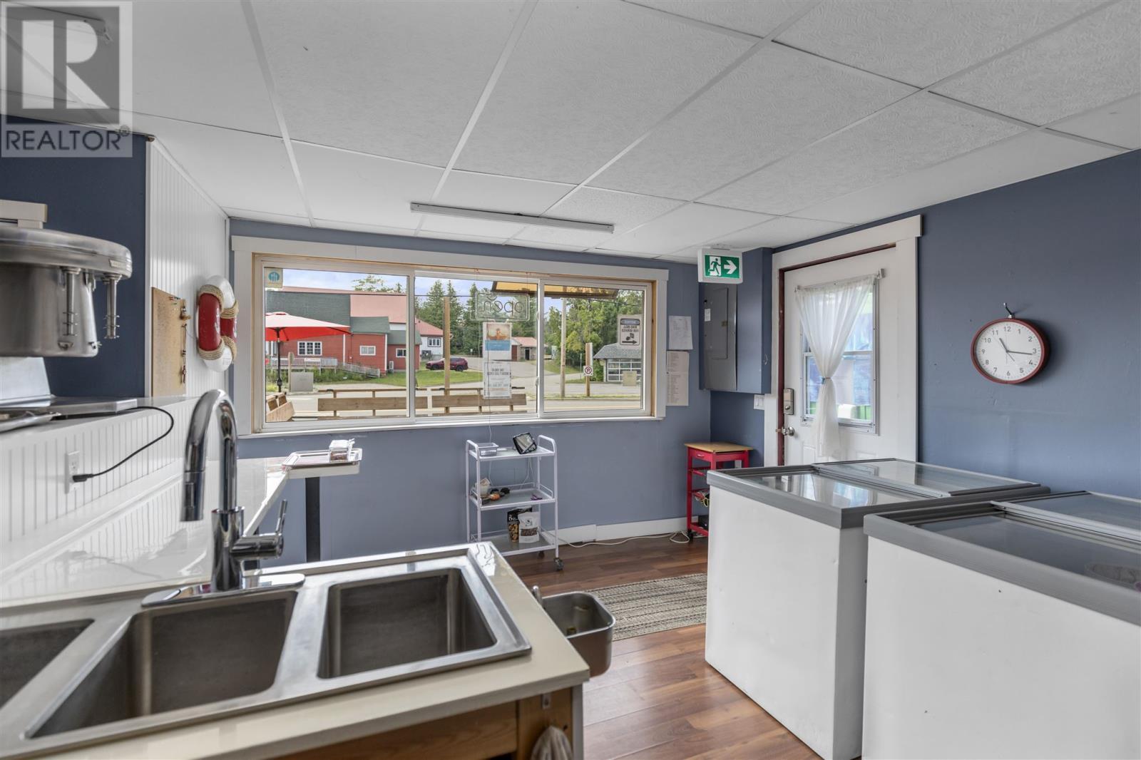 1195 Richard St, Richards Landing, ON