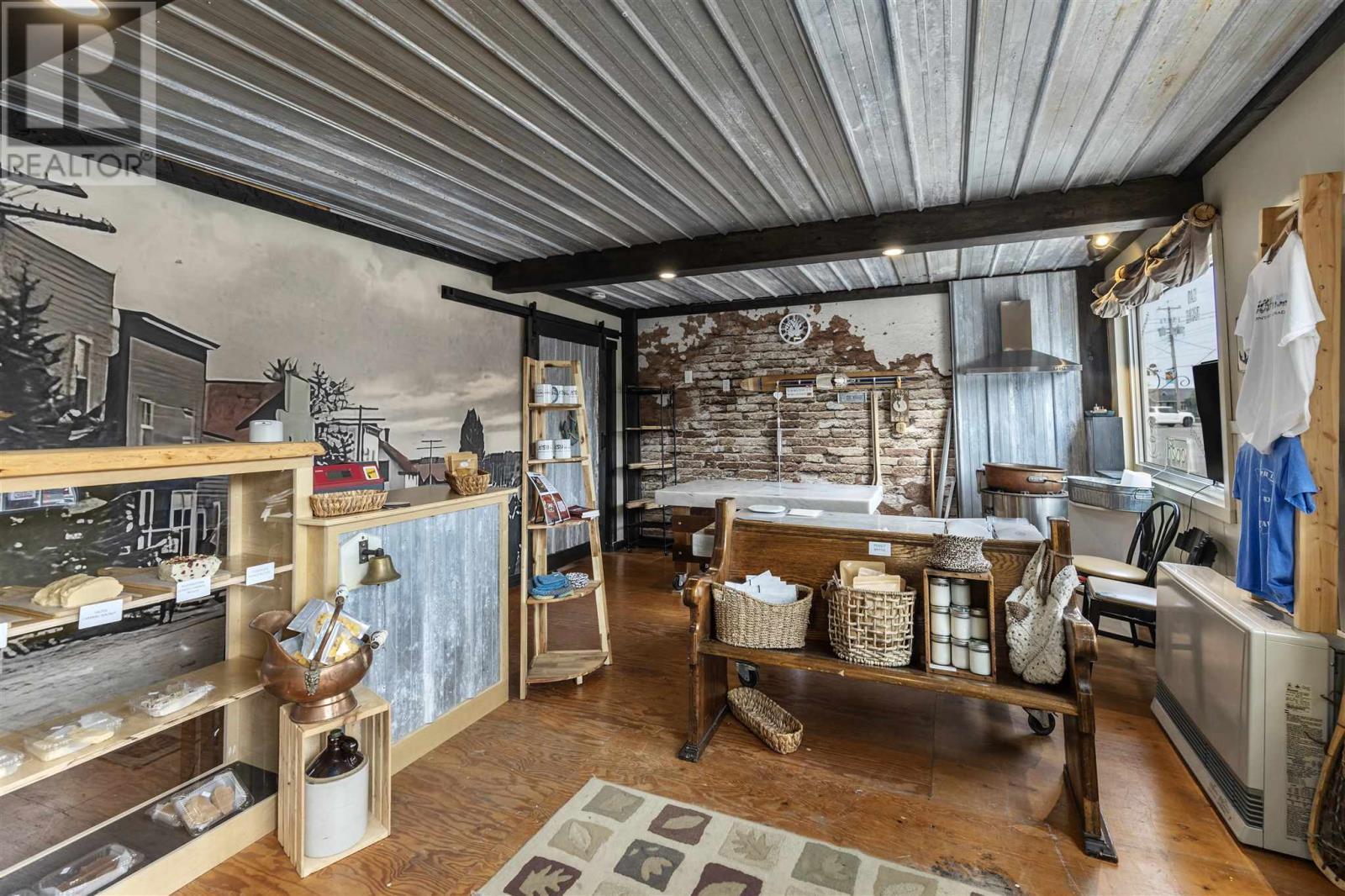 1195 Richard St, Richards Landing, ON