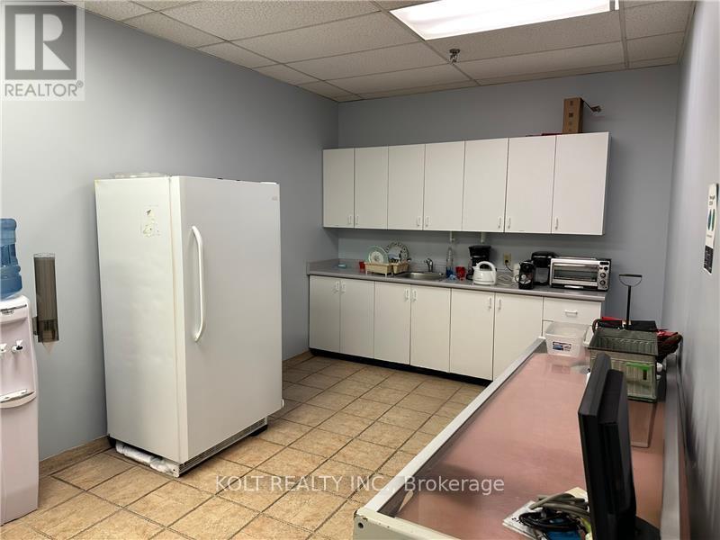 1 & 2 - 5266 General Road, Mississauga, ON