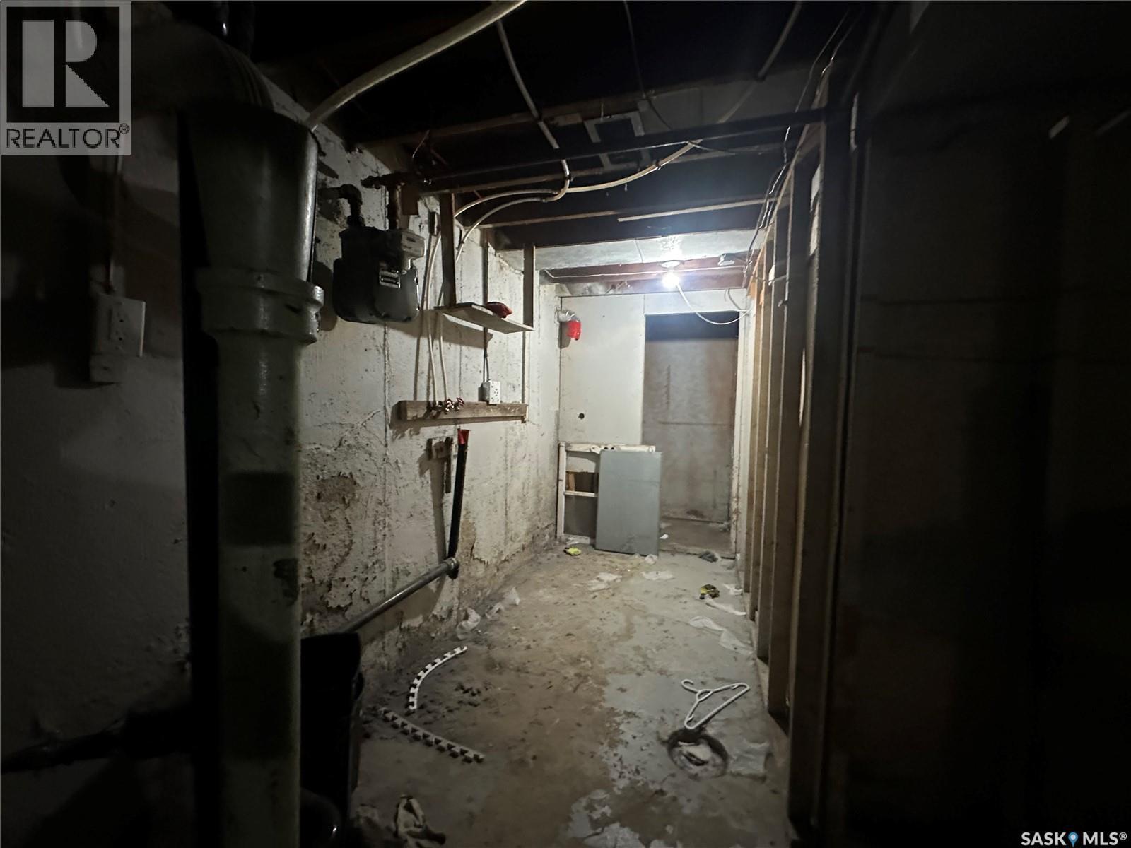 1374 Mctavish Street, Regina, SK - Indoor Photo Showing Basement