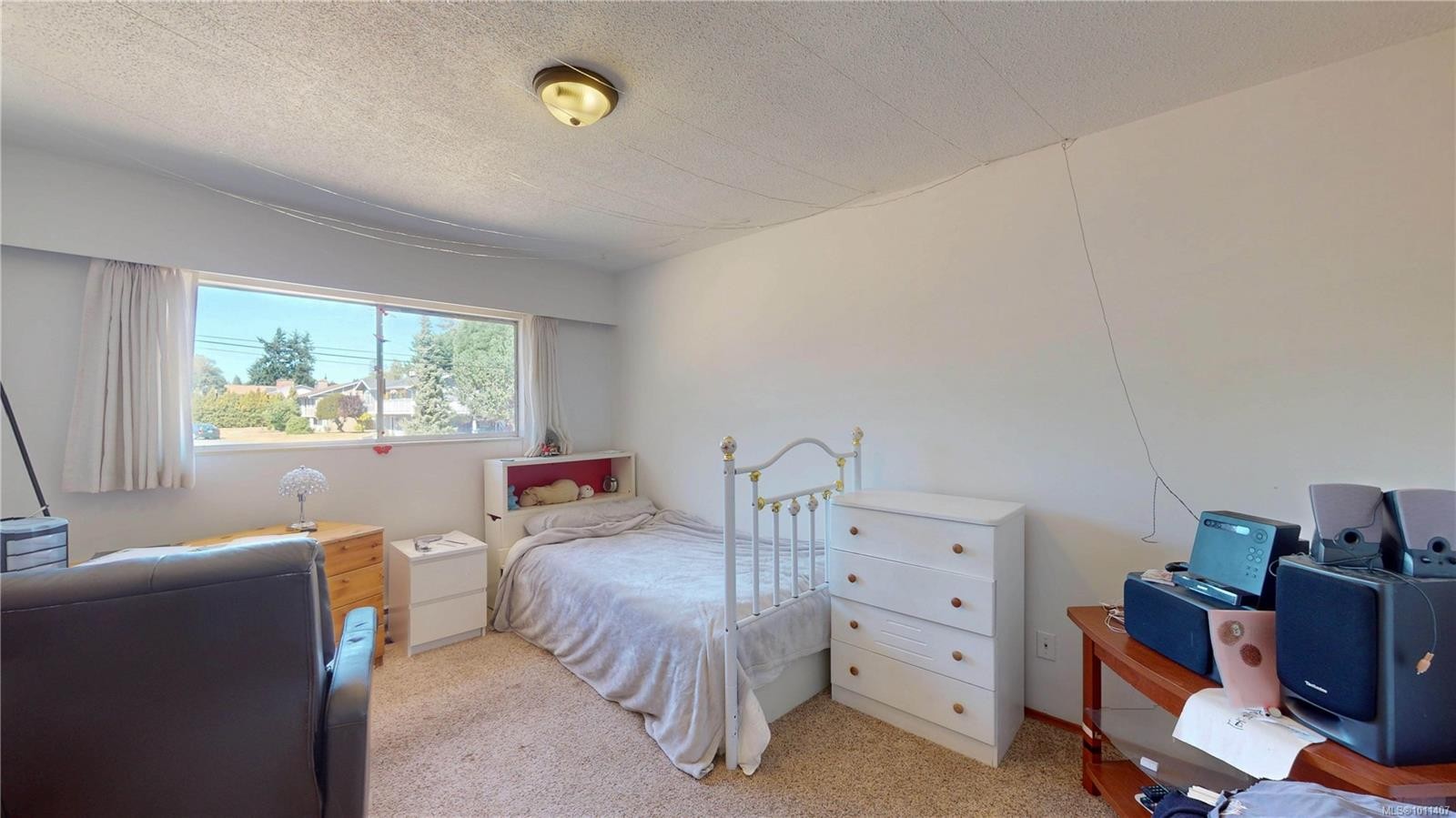 1827 Feltham Rd, Saanich, BC