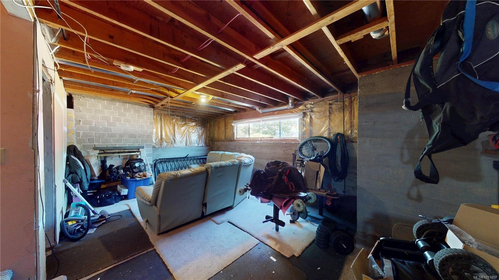 1827 Feltham Rd, Saanich, BC