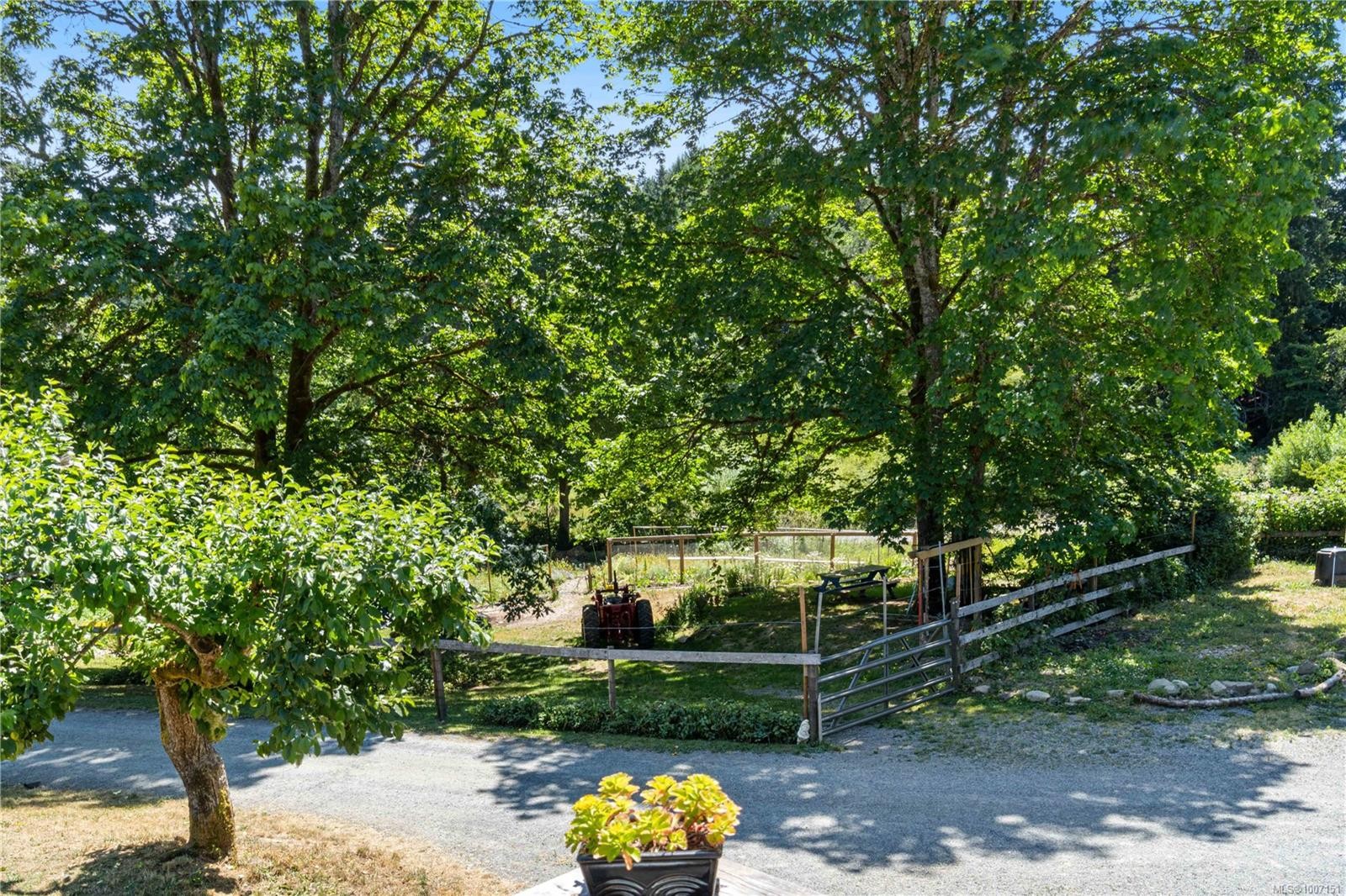 1813 Rugg Rd, Nanaimo, BC