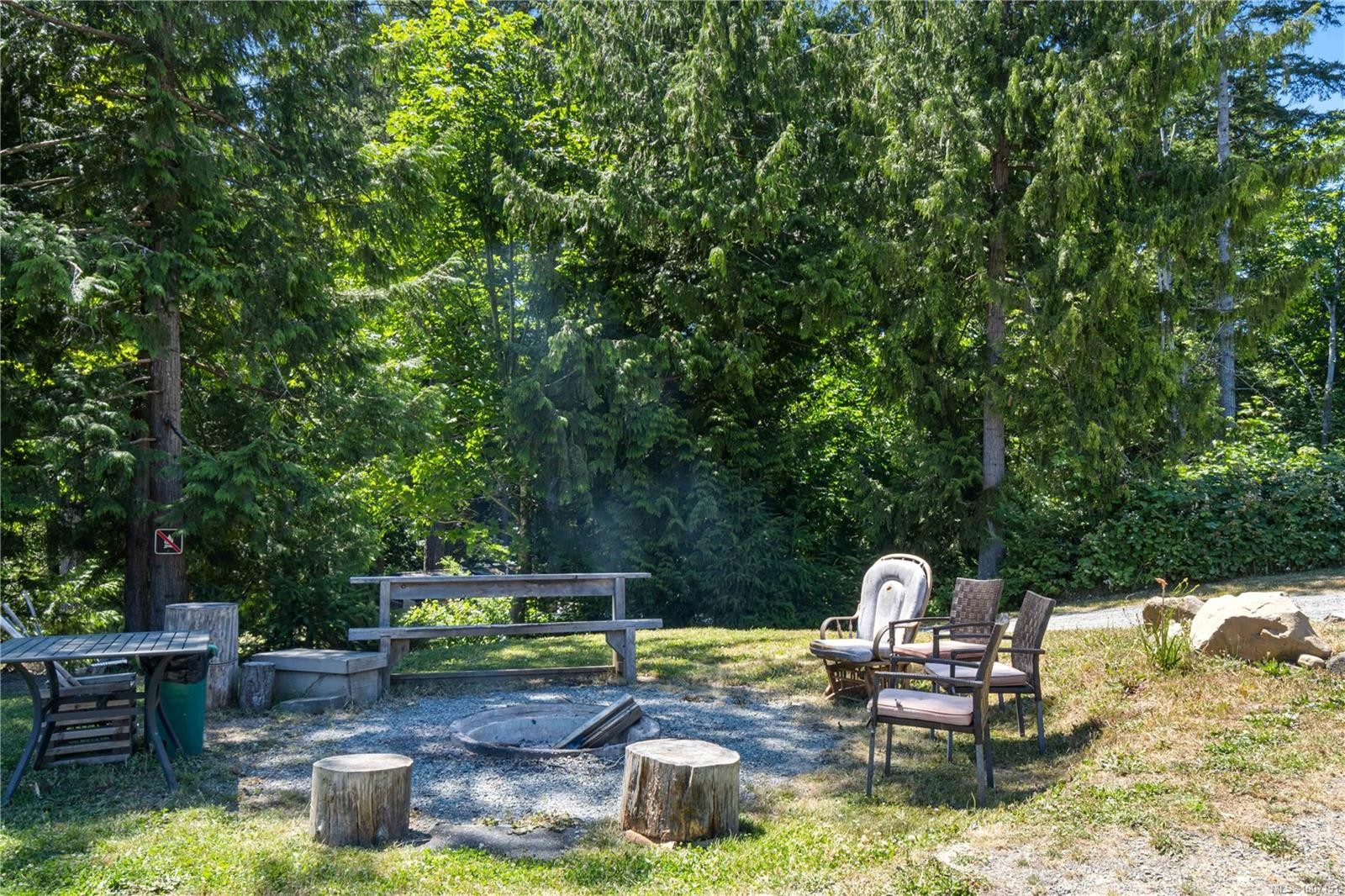 1813 Rugg Rd, Nanaimo, BC