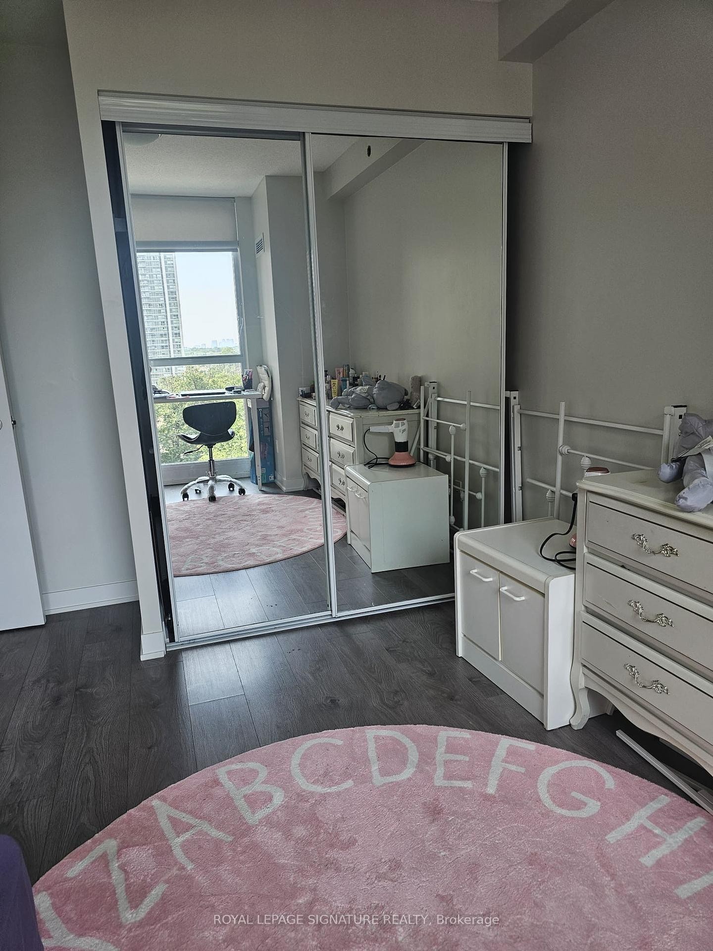 702-123 Parkway Forest Drive, Toronto, ON - Indoor