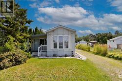 30 - 10 WINFIELD DRIVE Tay (Victoria Harbour), ON L0K 2A0